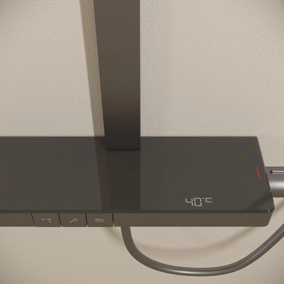 Душевая стойка SANCOS Vos с термостатическим смесителем, изливом, полкой, шлангом 1,5 м, верхним и ручным душем, цвет вороненая сталь, арт. SC6100GG