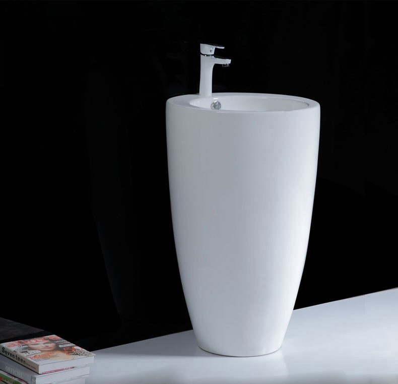 Умывальник CeramaLux B133