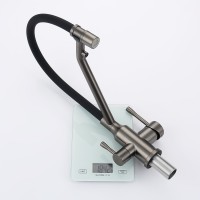 Смеситель Raglo для кухни со съемным гибким изливом, с магнитным фиксатором излива, с подключением фильтра питьевой воды R81.62.09 Графит