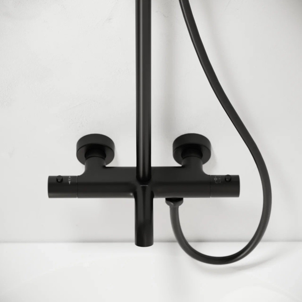 Душевая стойка с изливом и термостатом для ванны/душа Game, с регулировкой по высоте, цвет черный матовый, арт.SC3001LMB