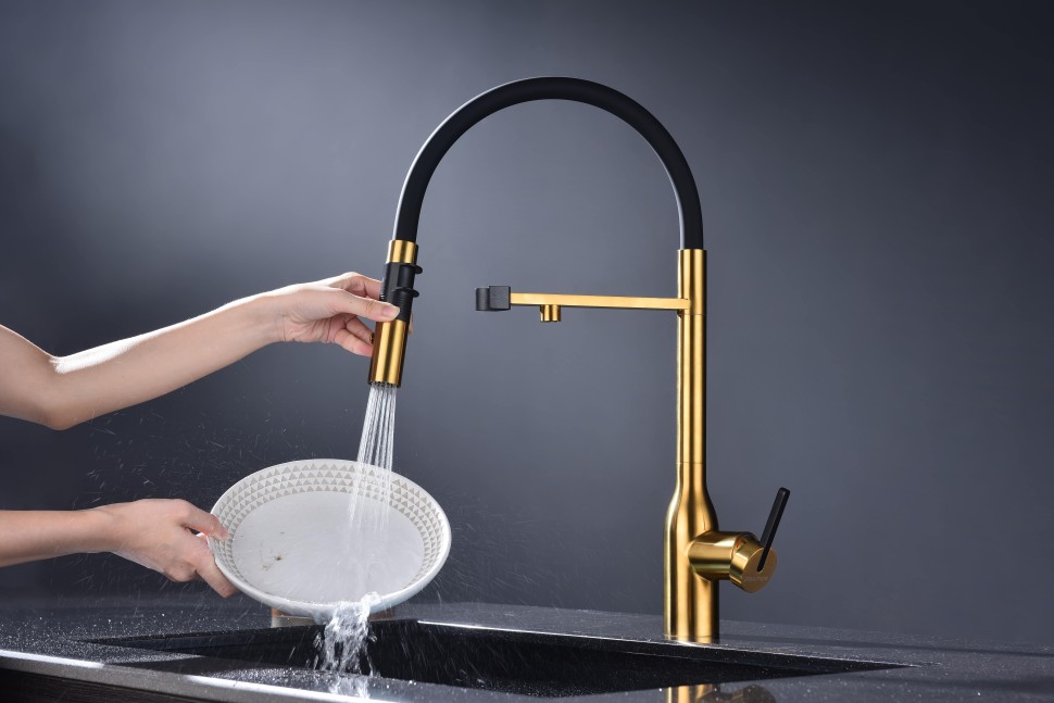 Смеситель для кухни Magneto One, брашированное золото, Ma213188-BG, Paulmark