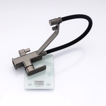 Смеситель Raglo для кухни со съемным гибким изливом, с магнитным фиксатором излива, с подключением фильтра питьевой воды R85.62.09 Графит