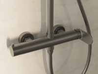 Душевая стойка Rondo VSFS-1R0GM без излива, вороненая сталь