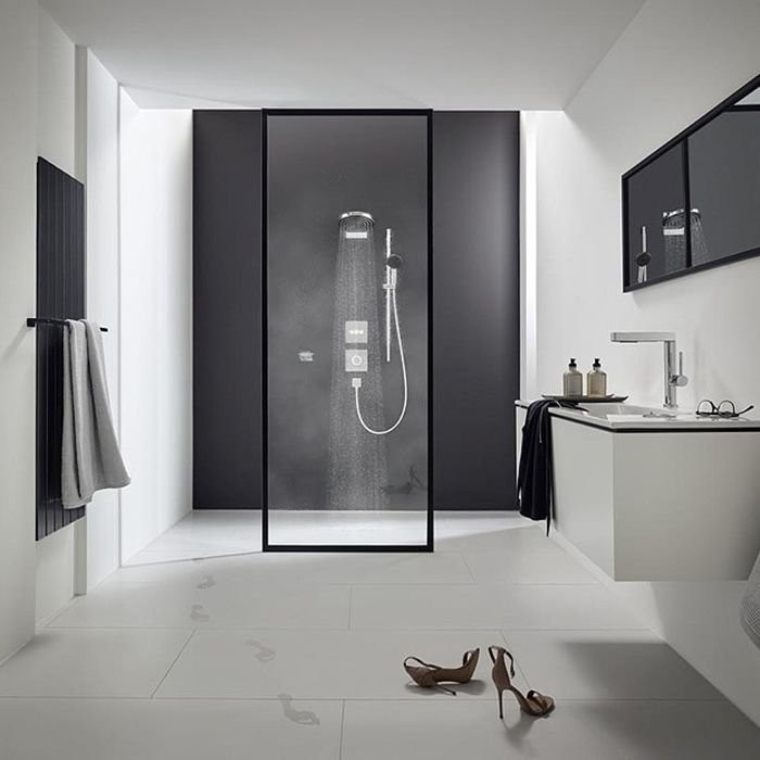 Душевой гарнитур Hansgrohe Pulsify: ручной душ с держателем, настенный, 3jеt, цвет: белый матовый 24170700