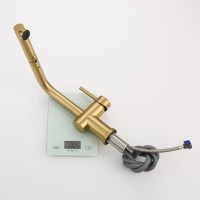 Смеситель Raglo для кухни с выдвижным изливом R86.49.03 Золотой сатин