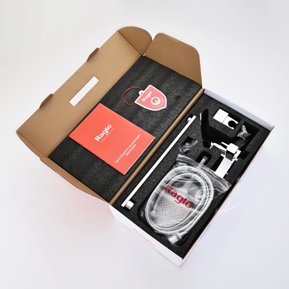 Смеситель Raglo универсальный для ванны хром