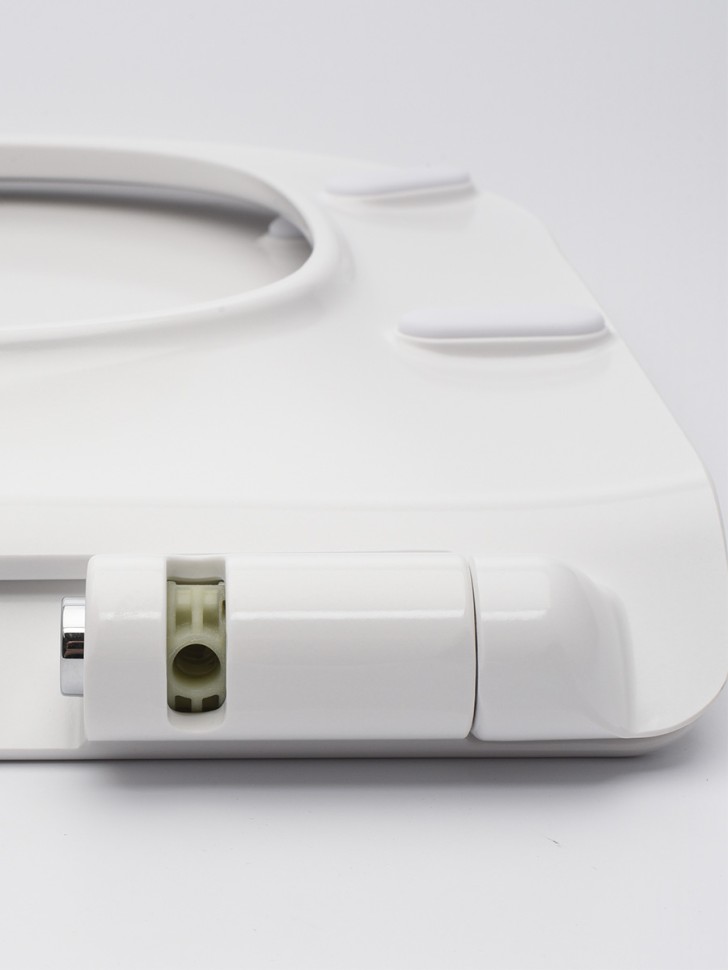 AQM1201 Сиденье тонкое быстросъемное с микролифтом