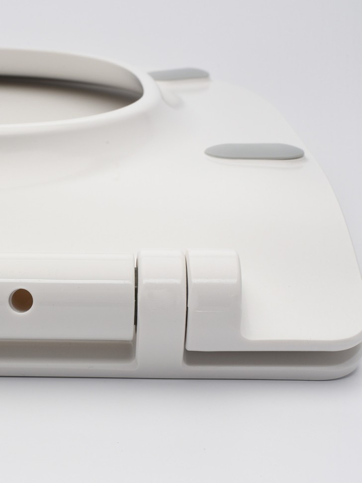 AQM1202 Сиденье тонкое быстросъемное с микролифтом