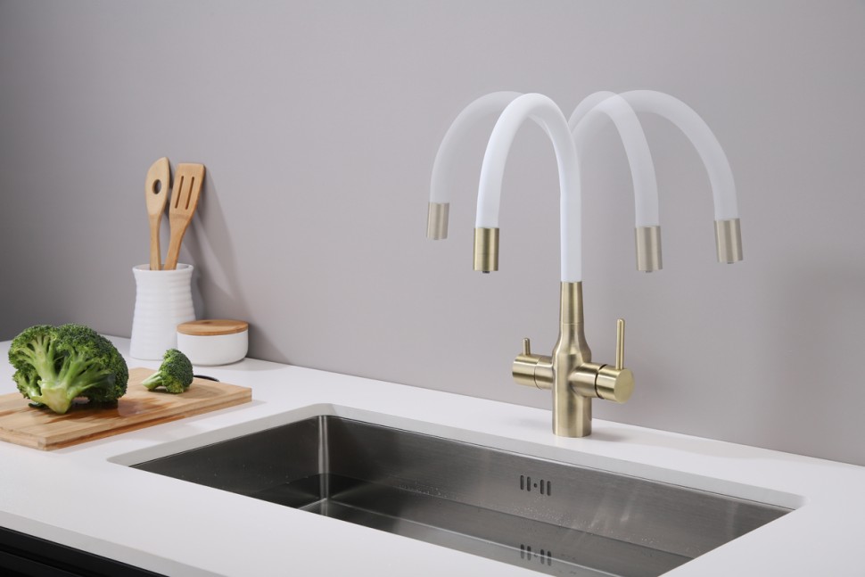 Смеситель для кухни Salix бронза, белый шланг, Sa213419-BRw, Paulmark