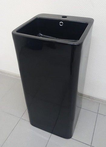 Раковина напольная -цвет-чёрный -глянцевый CeramaLux P7004LВ