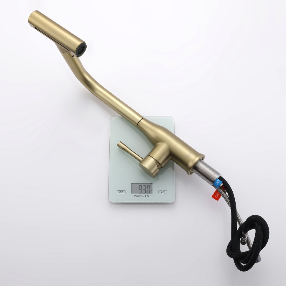 Смеситель Splenka для кухни с мультифункциональным и выдвижным изливом S206.49.03 Золотой сатин