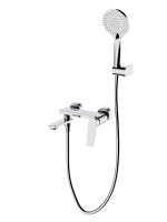 Смеситель для ванны и душа в комплекте с ручным душем, шлангом и держателем CEZARES COMFORT-VD-01