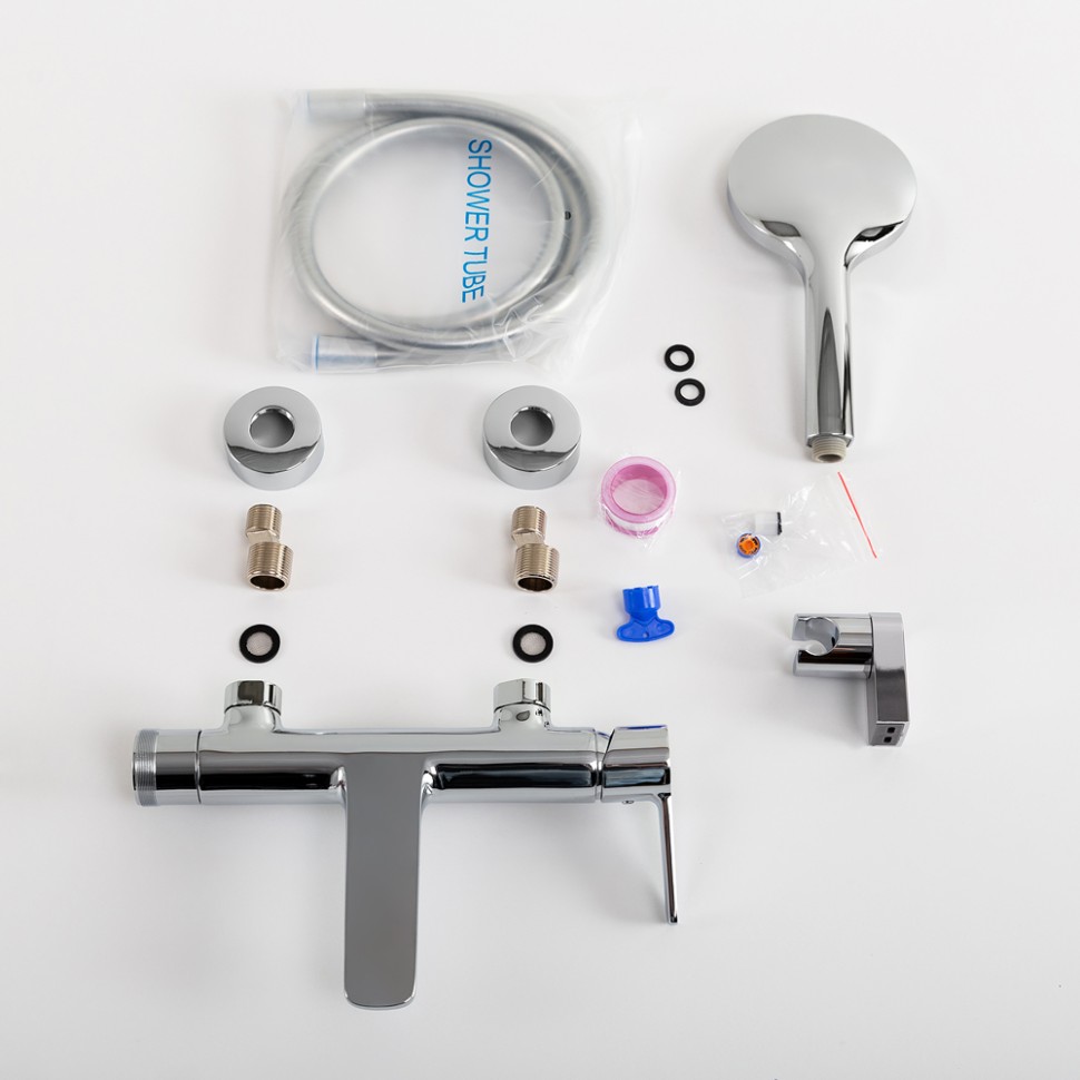 Смеситель для ванны и душа в комплекте с ручным душем, шлангом и держателем CEZARES LUX-VD-01