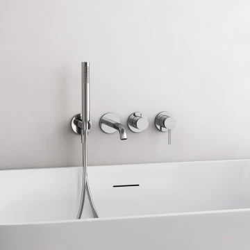 SC9044CH Смеситель для ванны с изливом и с внутренней частью Sancos Хром