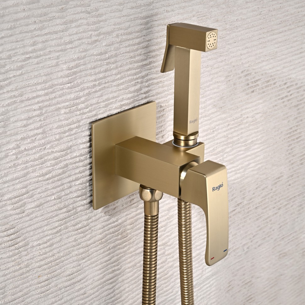 Смеситель Raglo встраиваемый с гигиеническим душем золотой сатин