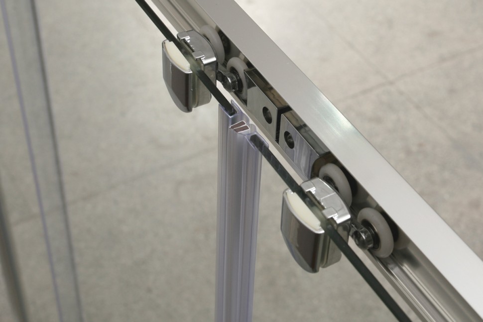 Душевая дверь BelBagno UNIQUE-BF-2-150/180-P-Cr