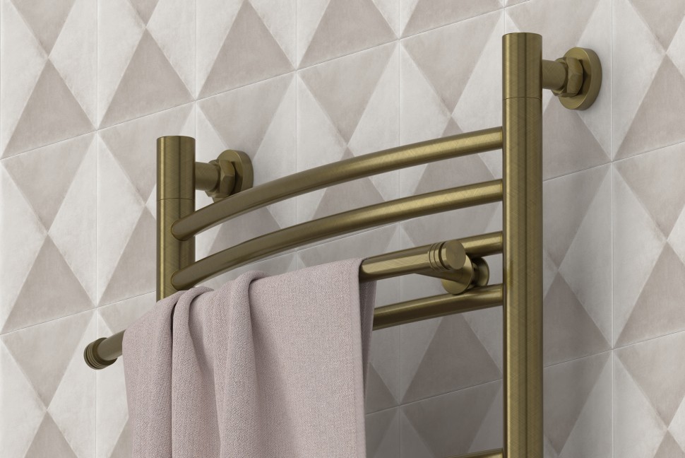 Полка выгнутая / L 370