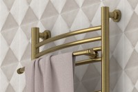 Полка выгнутая / L 370