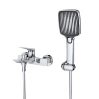 Смеситель для ванны и душа в комплекте с ручным душем, шлангом и держателем CEZARES LINER-VD-01