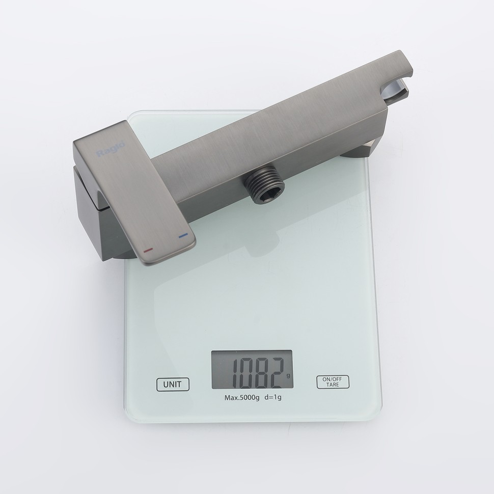 Смеситель Raglo настенный с гигиеническим душем графит