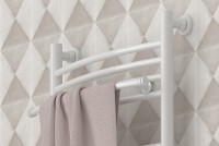 Полка выгнутая / L 370