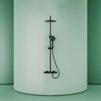 Душевая стойка SANCOS Game для душа с термостатическим смесителем, верхним и ручным душем, цвет черный матовый, арт. SC3002MB