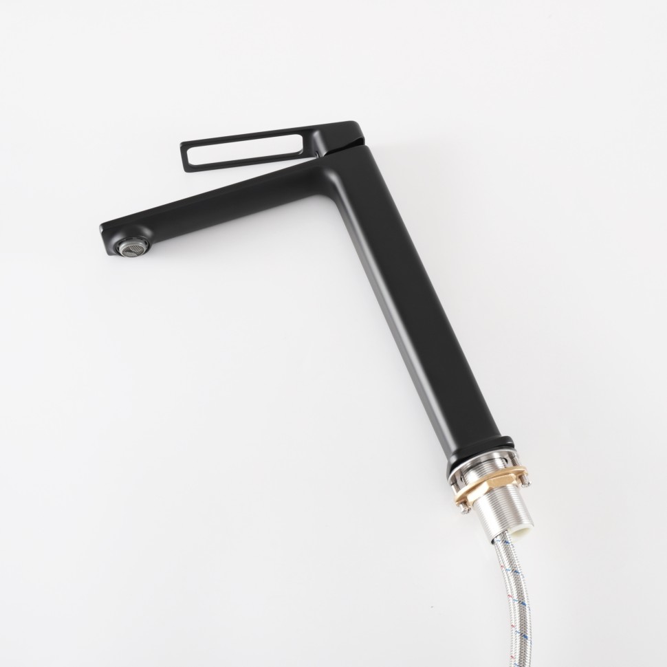 Смеситель высокий для раковины Gid Niagara L057-BM-D L057BMD черный матовый